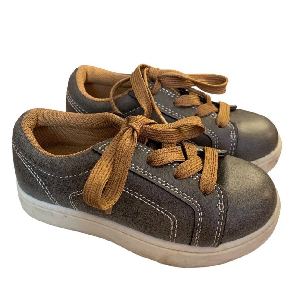 Zoe & Zac Boys Dwight Sneakers Gray Skid Resistant Low Top Lace Up Shoes Size 10